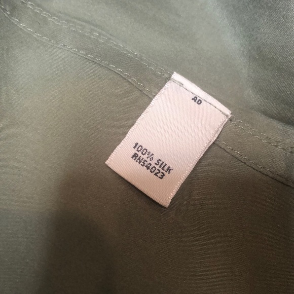 Banana Republic Silk Tunic Top - Picture 6 of 6